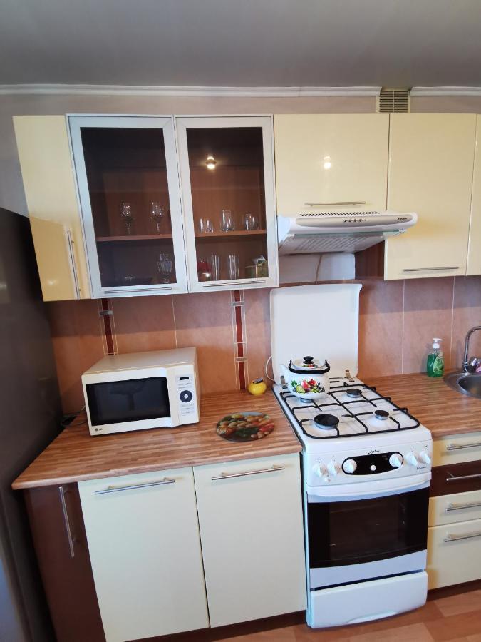 Apartment 1 комнатная в самом центре с видом на сквер Kostanay