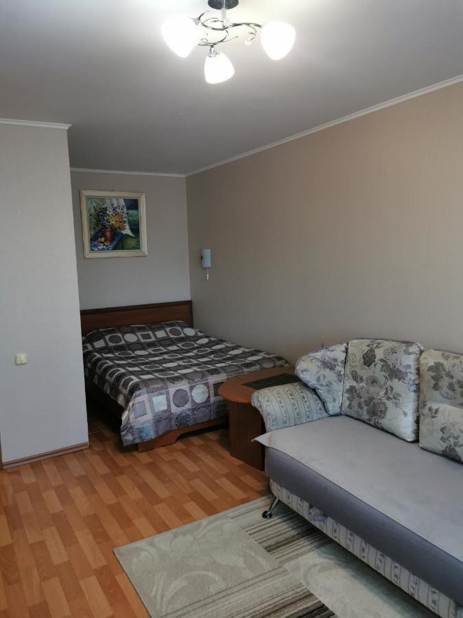 1 комнатная в самом центре с видом на сквер Apartment *