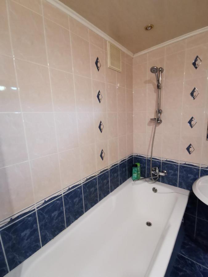 1 комнатная в самом центре с видом на сквер Apartment *